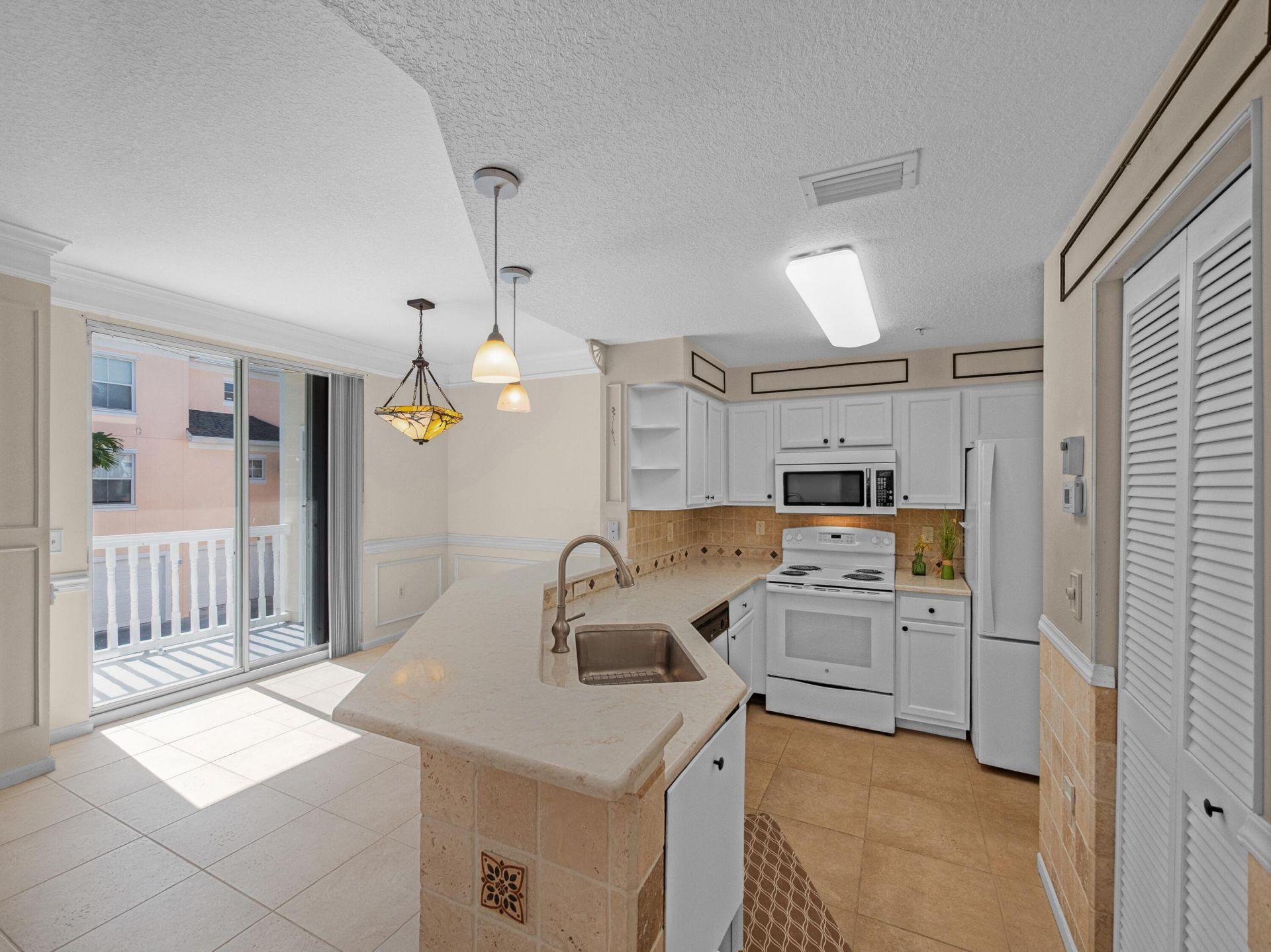 155 Galicia Way, Unit 206, Jupiter, FL 33458 Photo