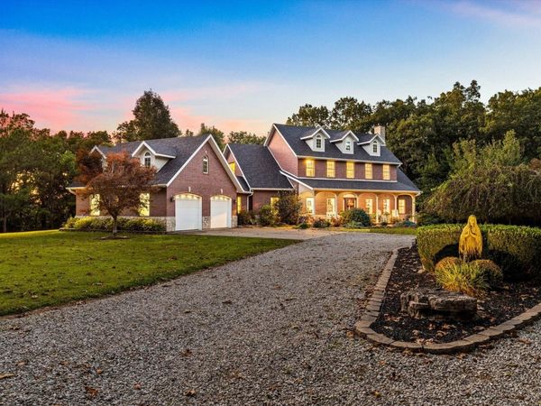 21194 Lawrence 2230, Aurora, MO 65605