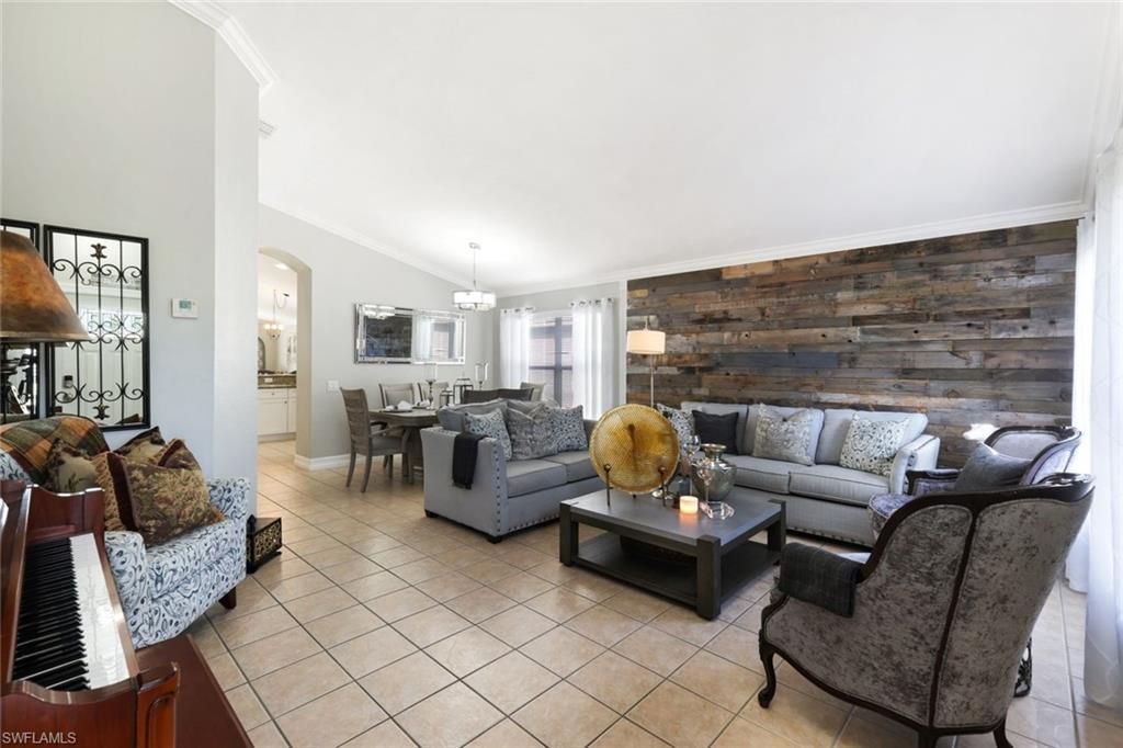8937 Fawn Ridge Dr, Fort Myers, FL 33912 Photo