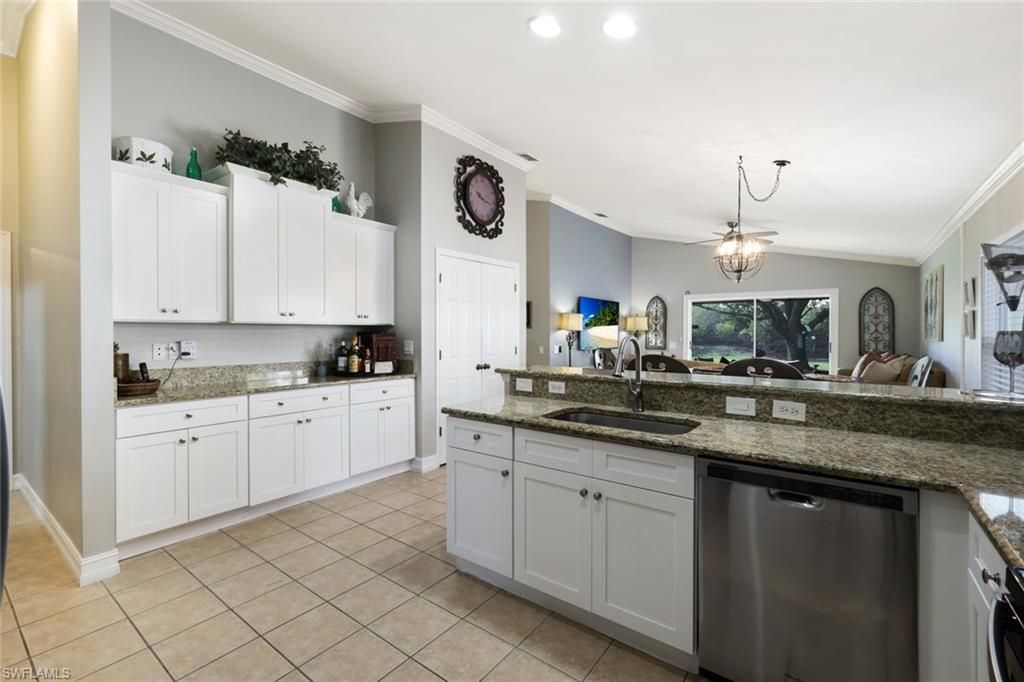 8937 Fawn Ridge Dr, Fort Myers, FL 33912 Photo