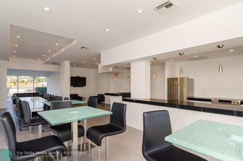 2841 N Ocean Boulevard, Unit 2008, Fort Lauderdale, FL 33308 Photo