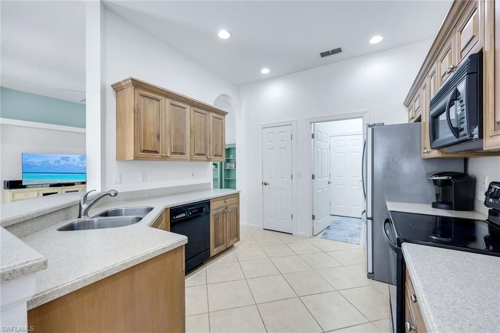 9375 Oak Strand Dr, Estero, FL 34135 Photo