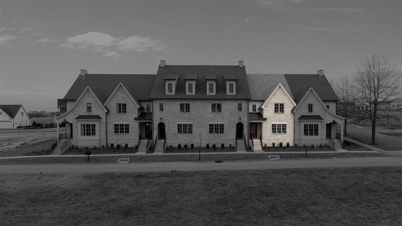 553 Park West Lane, Bowling Green, KY 42103 Main Photo