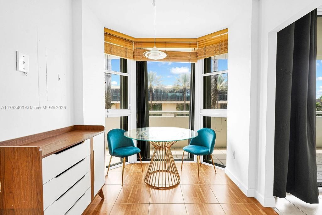 8925 Collins Ave, Unit 2E, Surfside, FL 33154 Photo