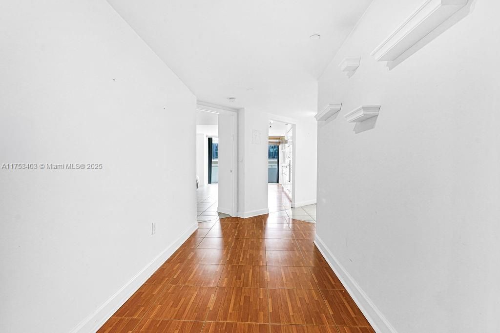 8925 Collins Ave, Unit 2E, Surfside, FL 33154 Photo