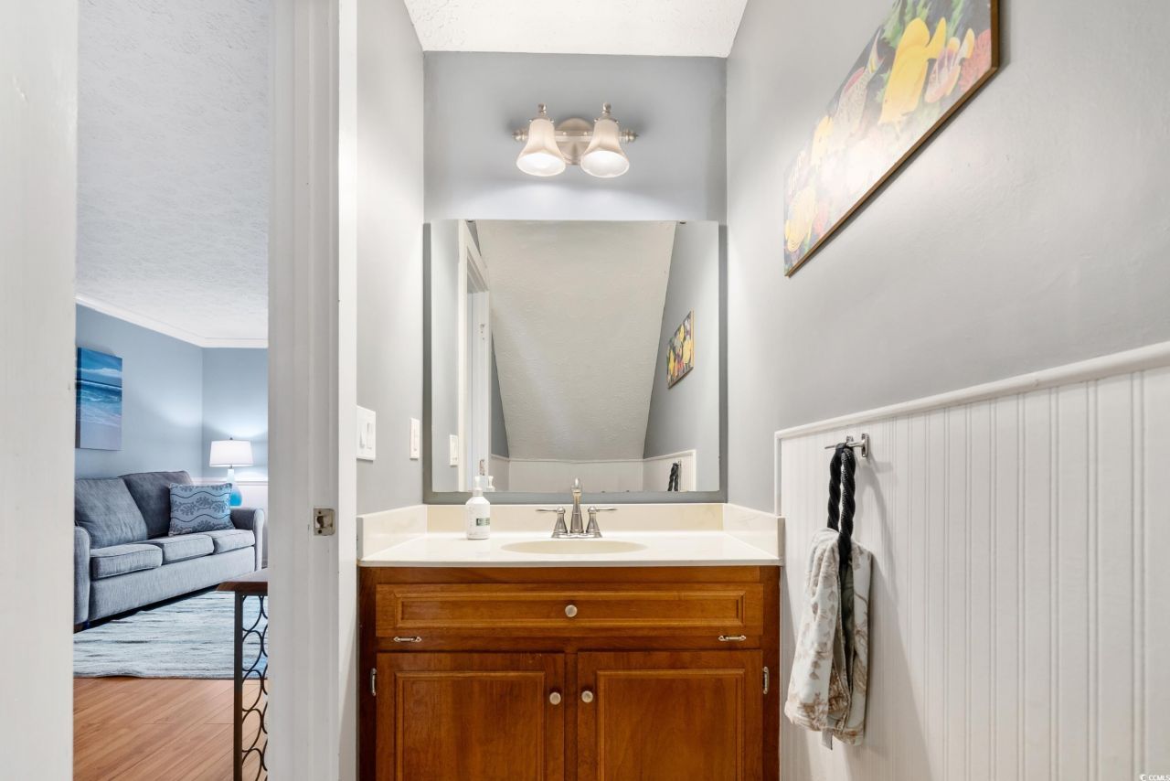 404 72nd Ave. N Photo 12