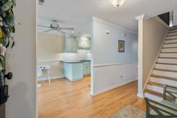 404 72nd Ave. N photo 4