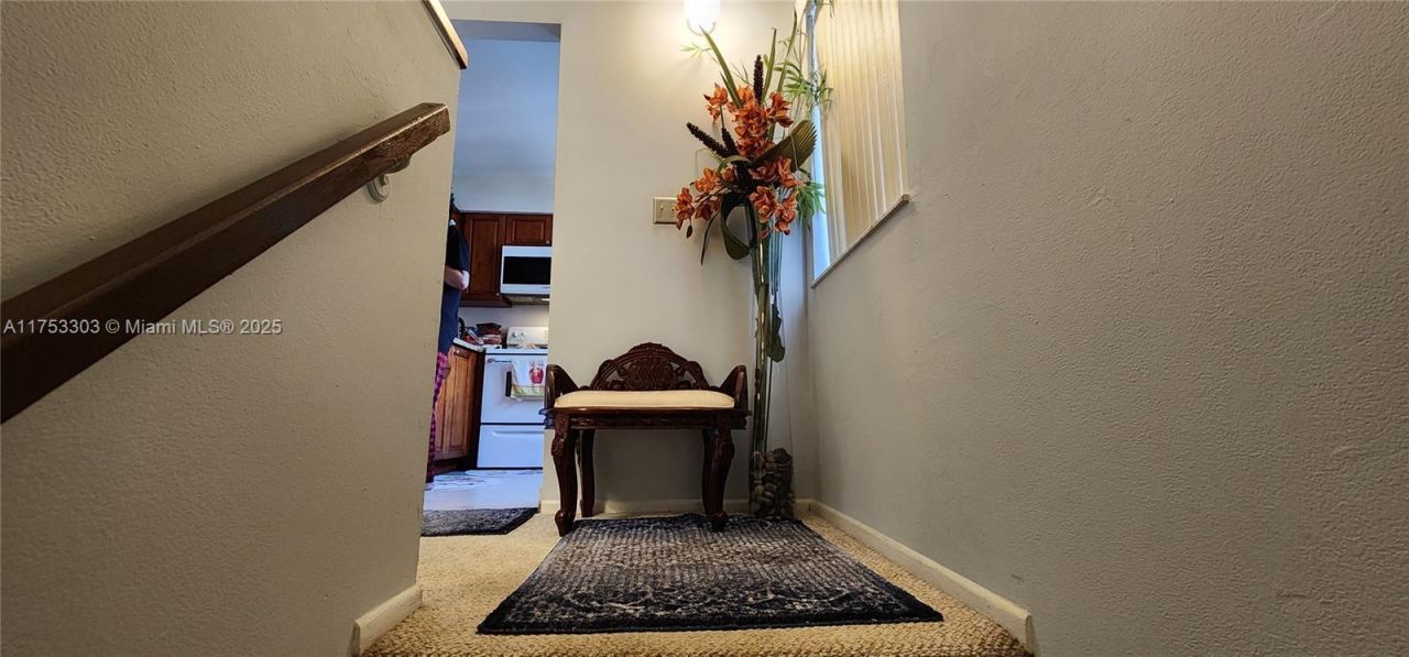 111 Gardens Dr, Unit 203, Pompano Beach, FL 33069 Photo