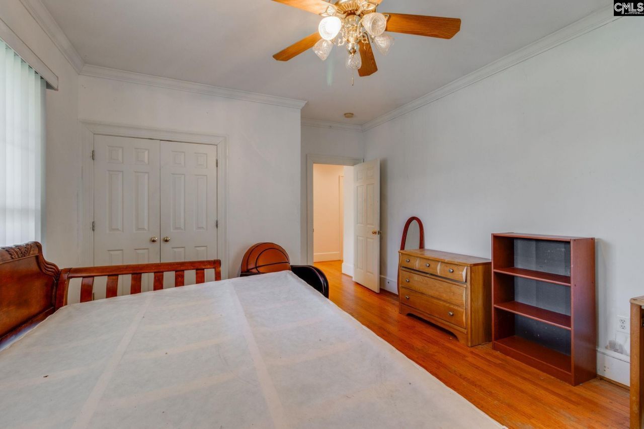 1775 N Kings Highway Photo 28