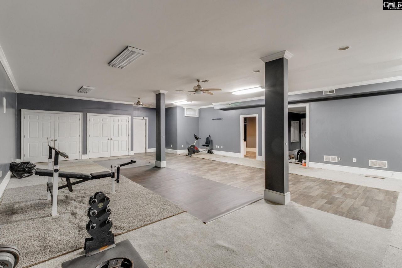 1775 N Kings Highway Photo 49