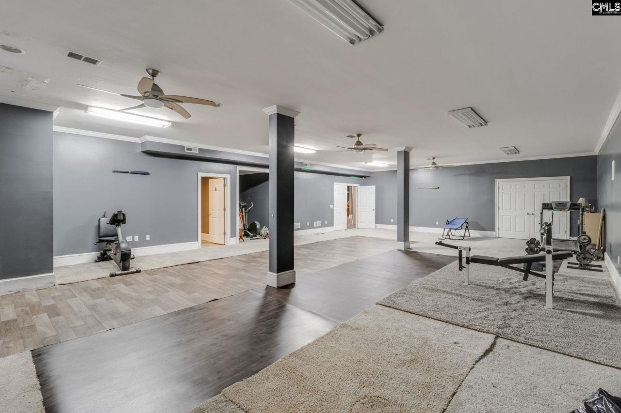 1775 N Kings Highway Photo 50