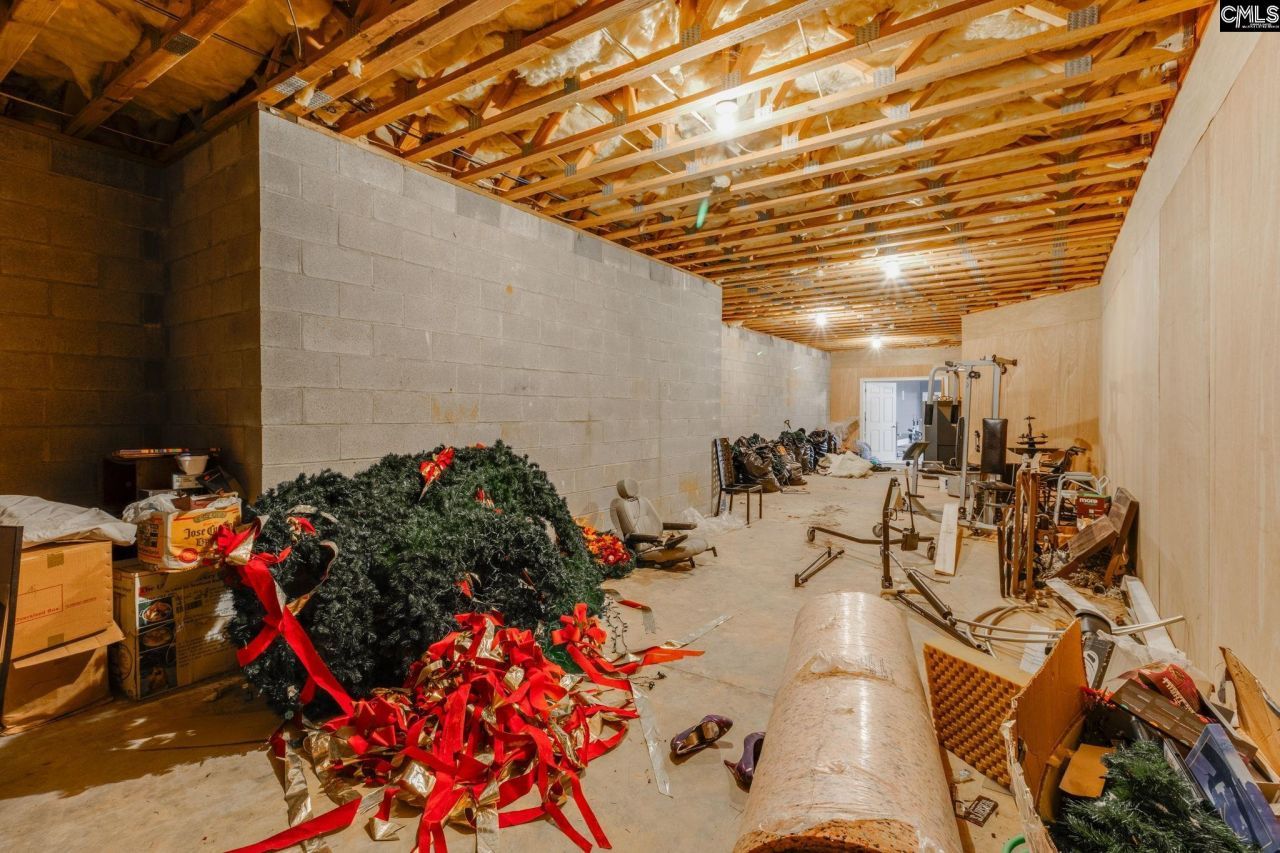 1775 N Kings Highway Photo 53