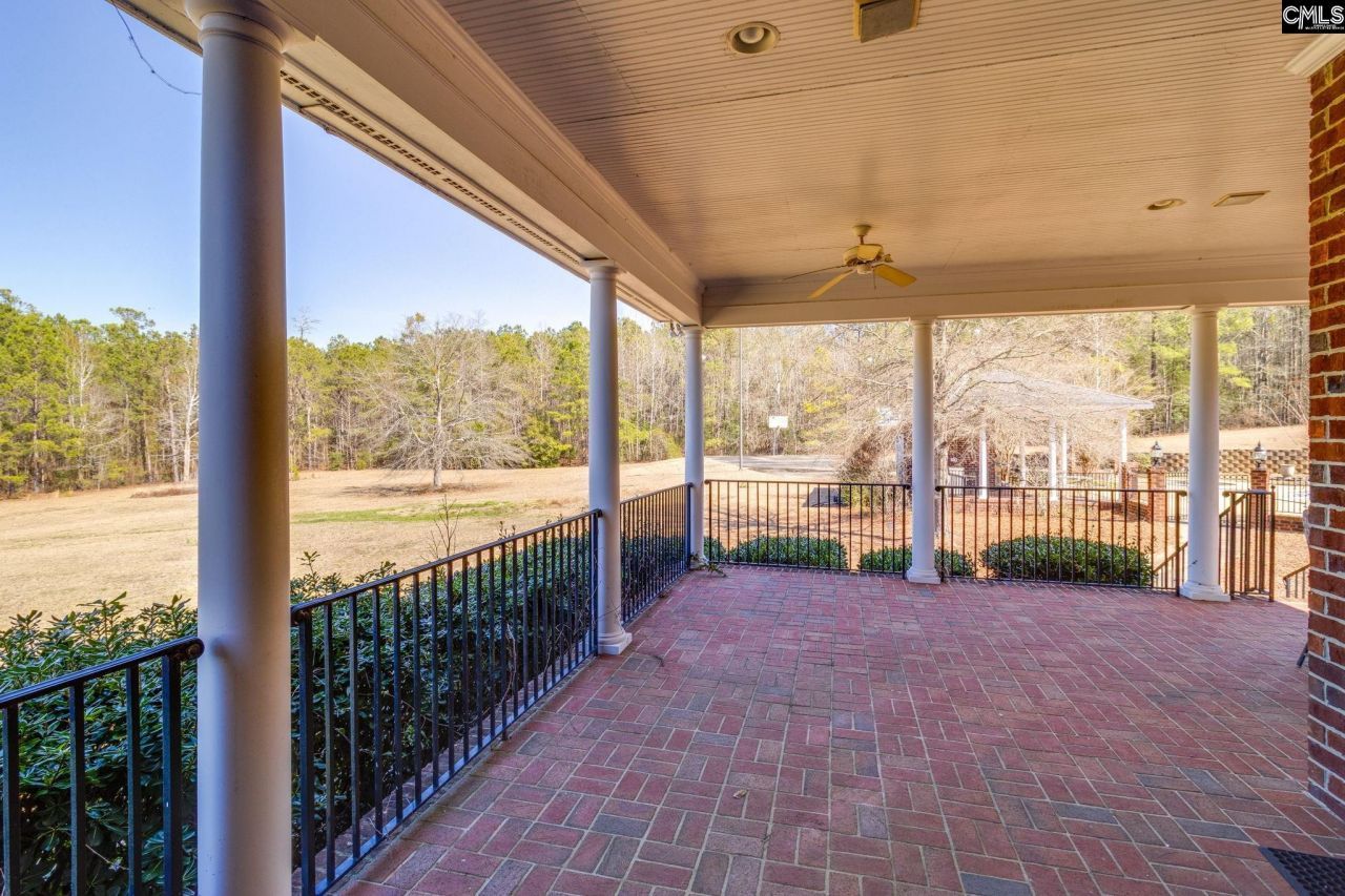 1775 N Kings Highway Photo 57