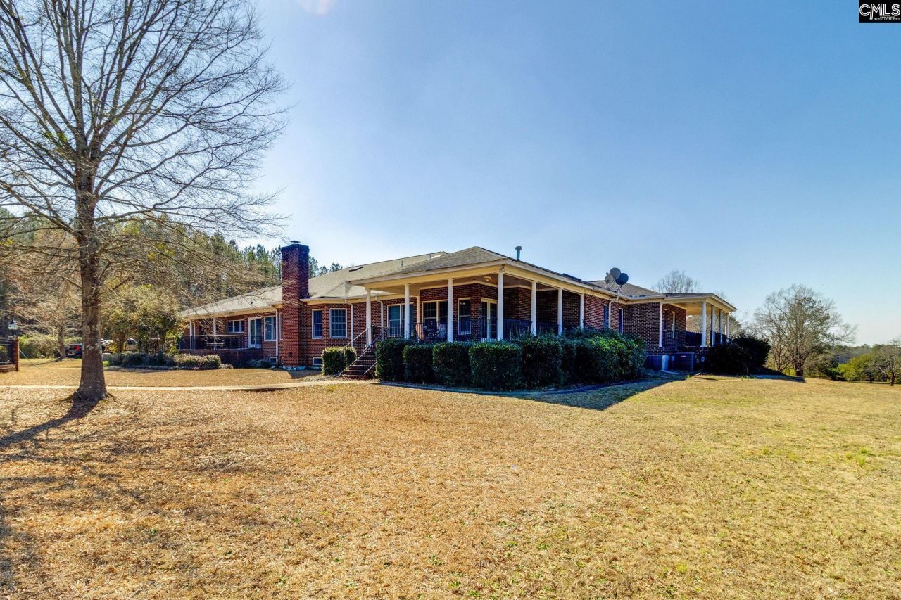 1775 N Kings Highway Photo 58