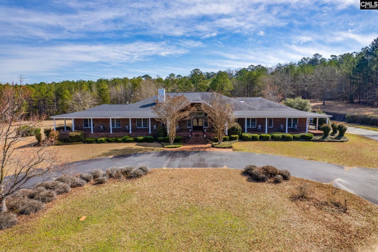 1775 N Kings Highway Photo 6