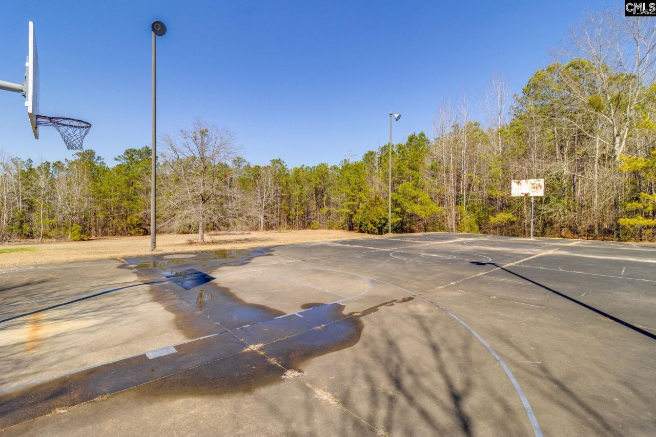 1775 N Kings Highway Photo 61