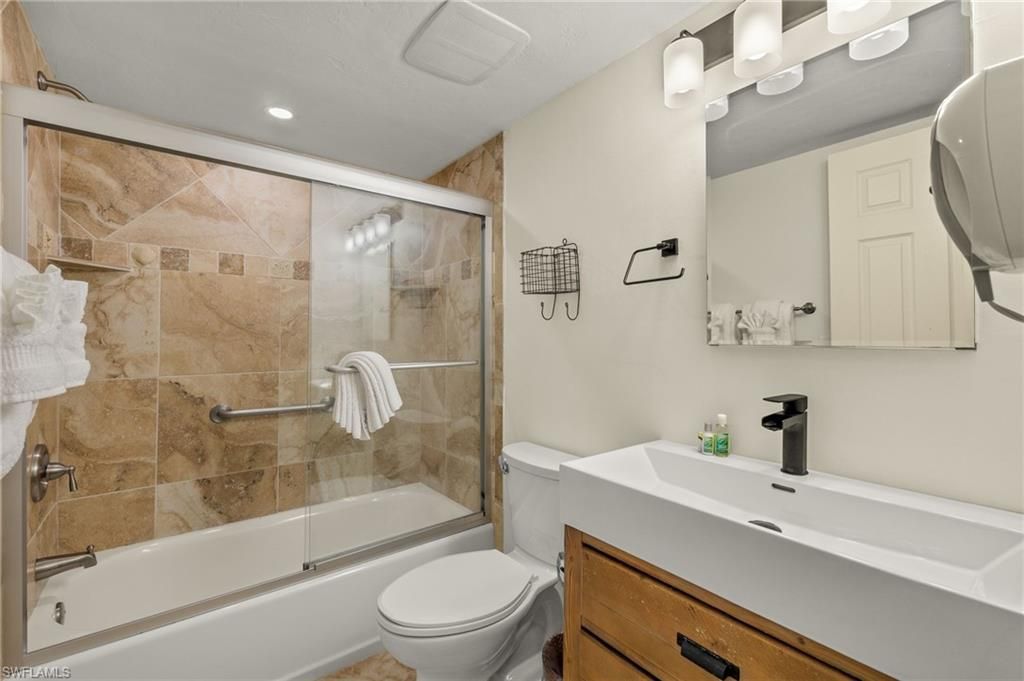 845 E Gulf Dr, Unit 212, Sanibel, FL 33957 Photo