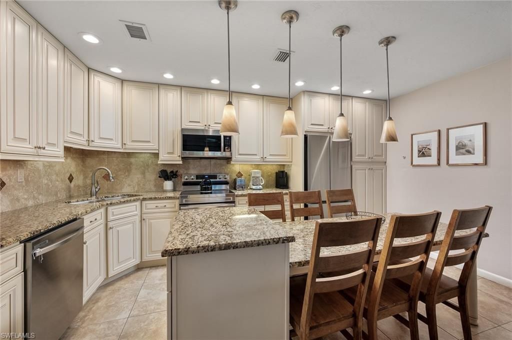 845 E Gulf Dr, Unit 232, Sanibel, FL 33957 Photo