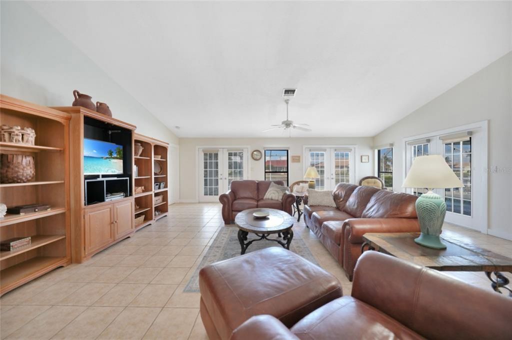 494 Monaco Drive, Punta Gorda, FL 33950 Photo