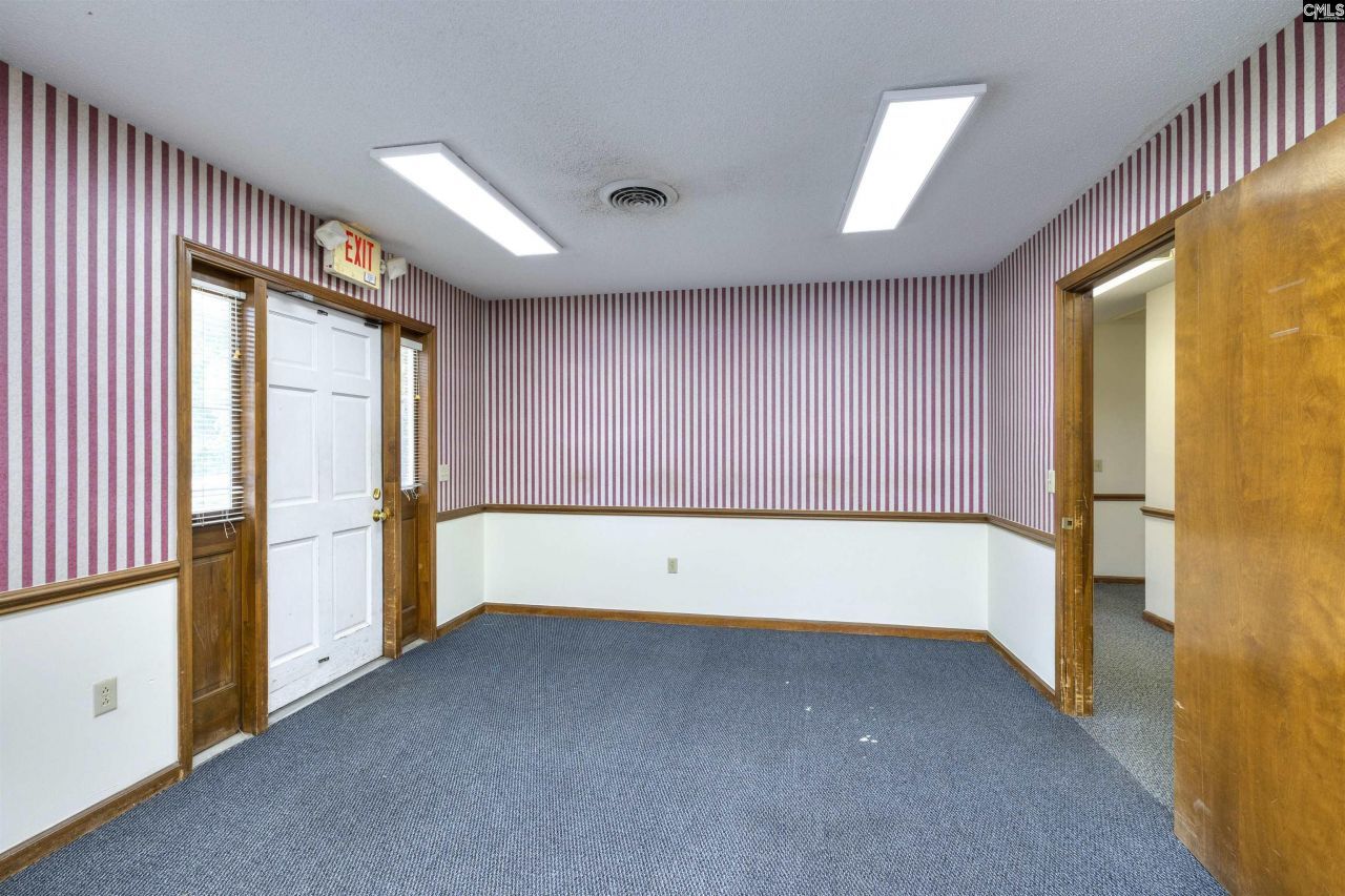 213 W Hampton Drive Photo 10