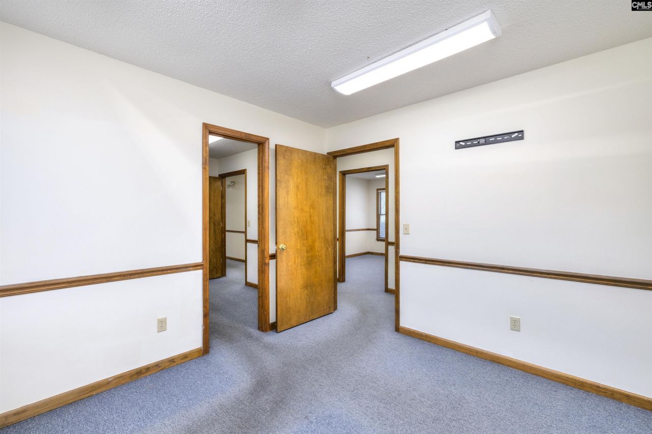 213 W Hampton Drive Photo 52