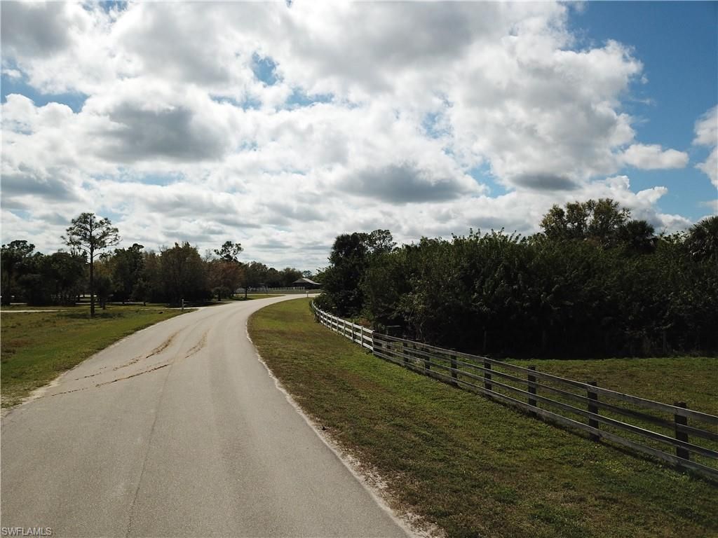 18430 River Estates Ln, Alva, FL 33920 Photo