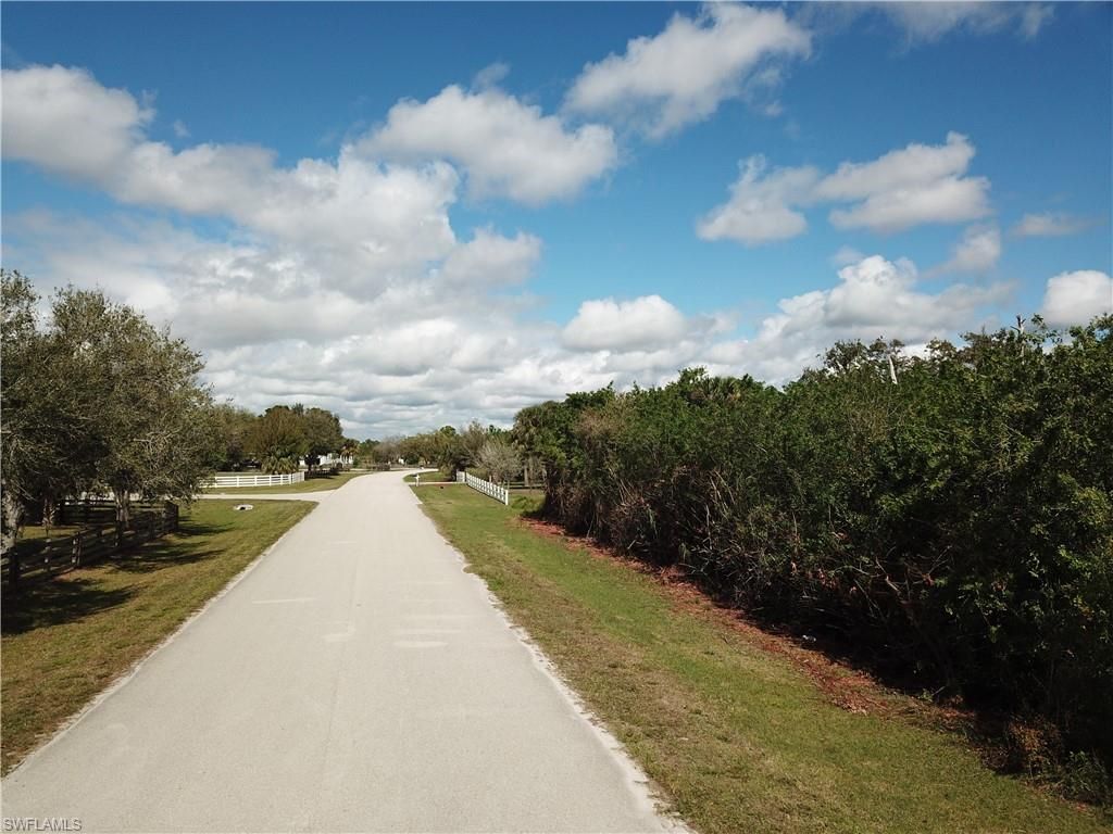 18430 River Estates Ln, Alva, FL 33920 Photo