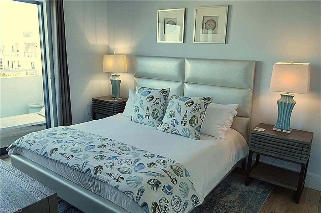 101 8th St S, Unit 302, Naples, FL 34102 Photo