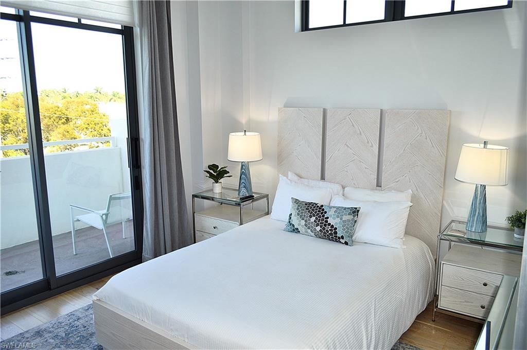 101 8th St S, Unit 302, Naples, FL 34102 Photo