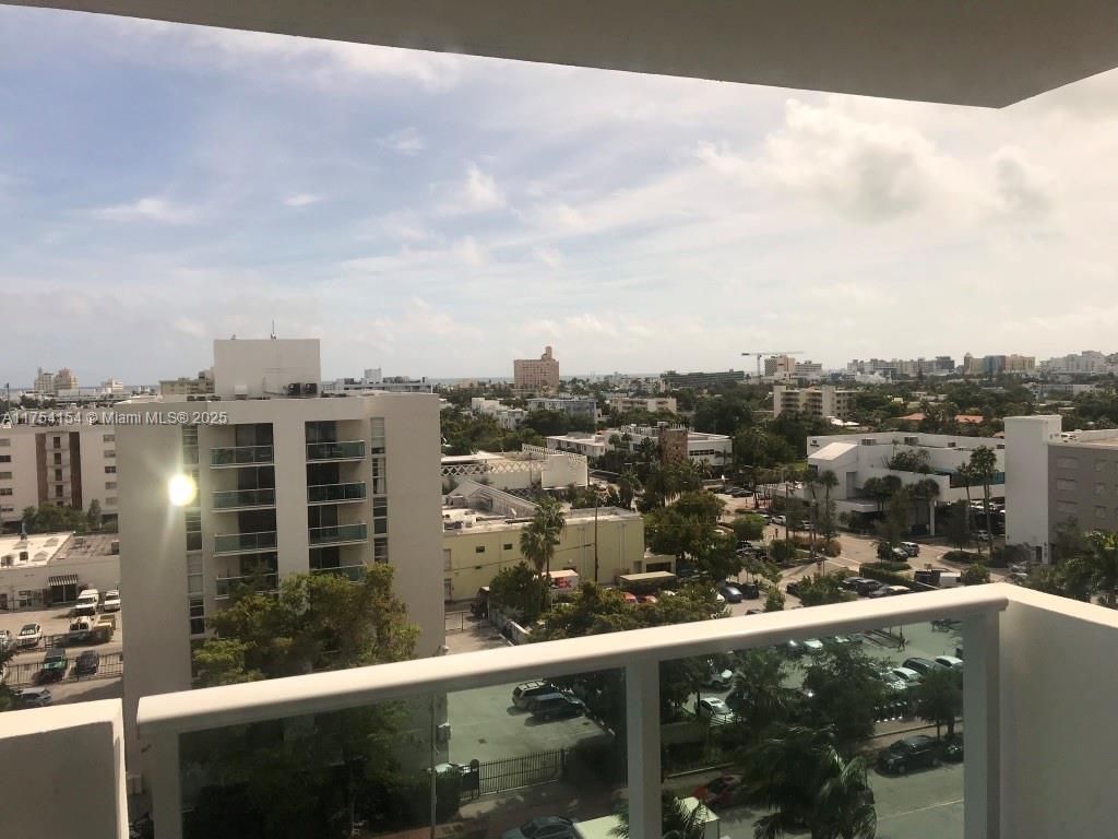 1000 West Ave, Unit 908, Miami Beach, FL 33139 Photo