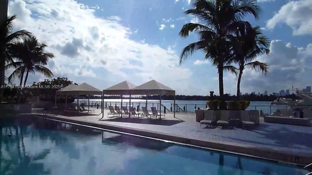 1000 West Ave, Unit 908, Miami Beach, FL 33139 Photo