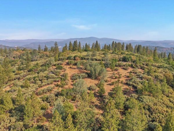 13641 Jeabjo Way, Nevada City, CA 95959
