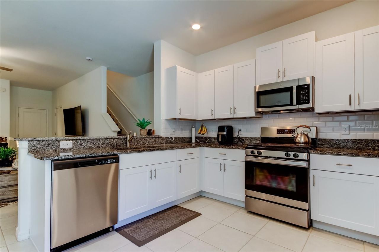 8294 Corner Pine Way, New Port Richey, FL 34655 Photo