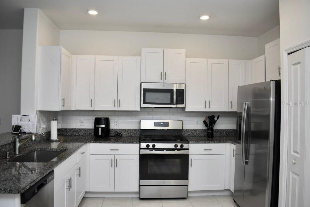 8294 Corner Pine Way, New Port Richey, FL 34655 Photo