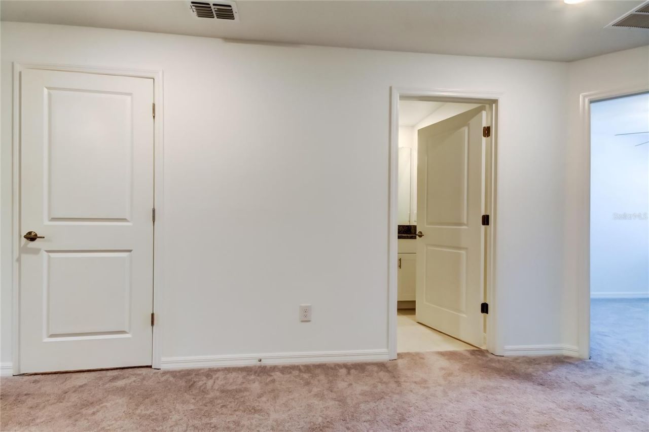 8294 Corner Pine Way, New Port Richey, FL 34655 Photo