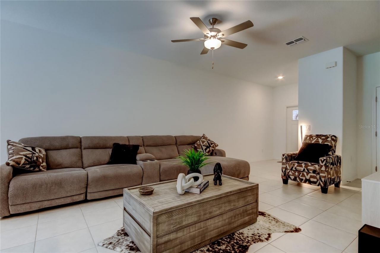8294 Corner Pine Way, New Port Richey, FL 34655 Photo
