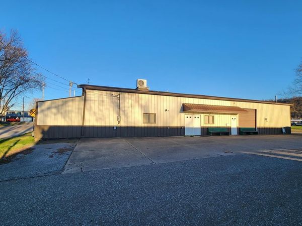 107 13th st., Moundsville, WV 26041