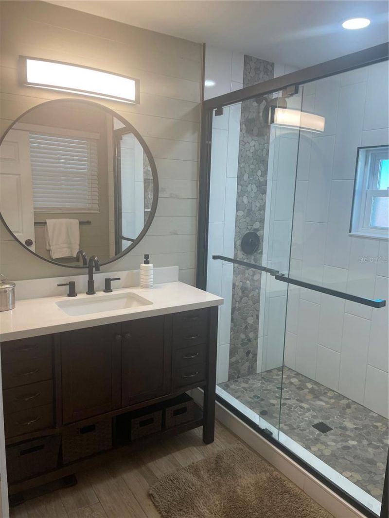 2235 20th St S, Saint Petersburg, FL 33712 Photo