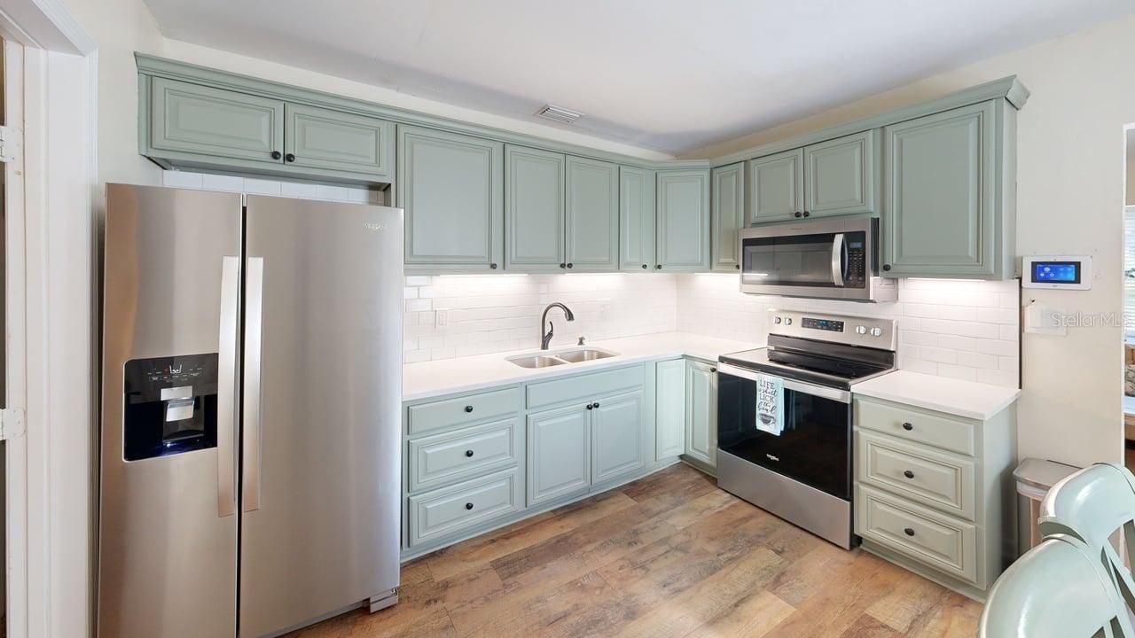 2235 20th St S, Saint Petersburg, FL 33712 Photo