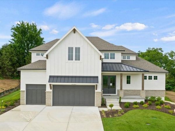 17104 Earnshaw Street, Overland Park, KS 66221