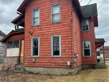 457 High Street, Elmira, NY 14901