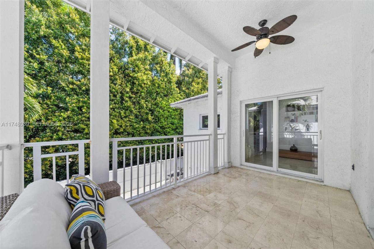 6 Coconut Ln, Key Biscayne, FL 33149 Photo