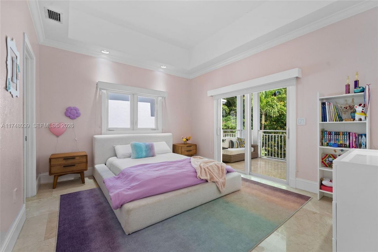 6 Coconut Ln, Key Biscayne, FL 33149 Photo