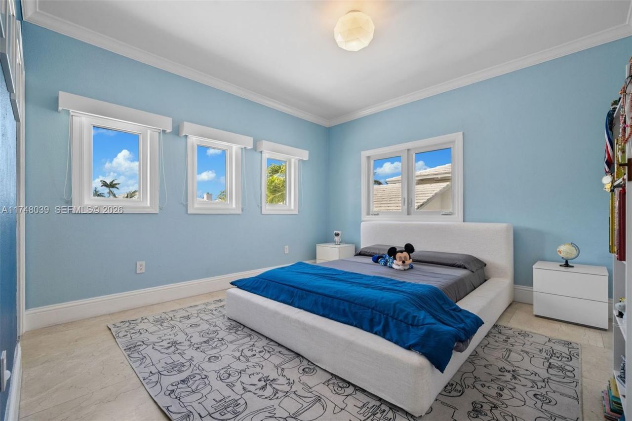 6 Coconut Ln, Key Biscayne, FL 33149 Photo