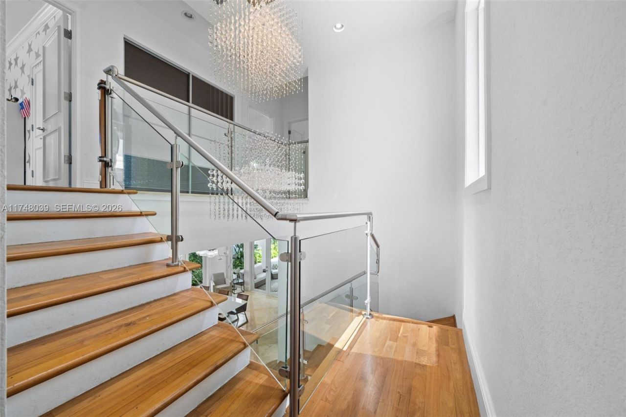 6 Coconut Ln, Key Biscayne, FL 33149 Photo