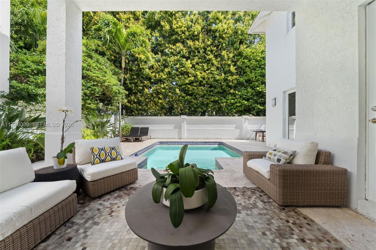 6 Coconut Ln, Key Biscayne, FL 33149 Photo