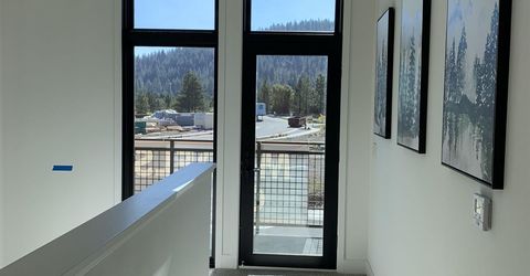 12993 Winter Camp Way, Truckee, CA 96161 Photo