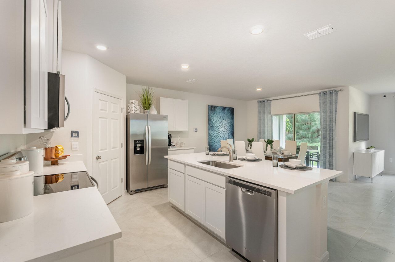 2234 SW Heathwood Circle, Port Saint Lucie, FL 34952 Photo