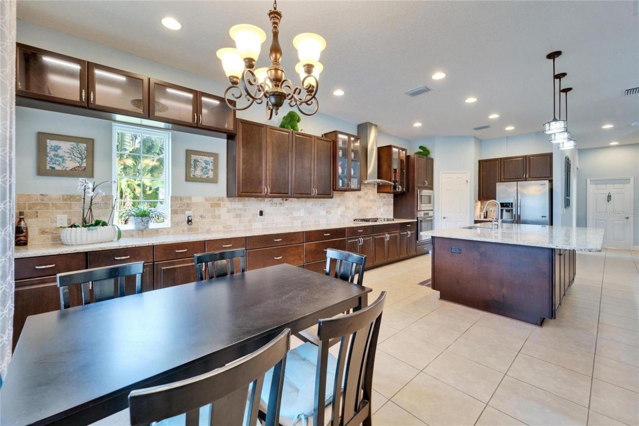 19300 Lonesome Pine Drive, Land O Lakes, FL 34638 Photo