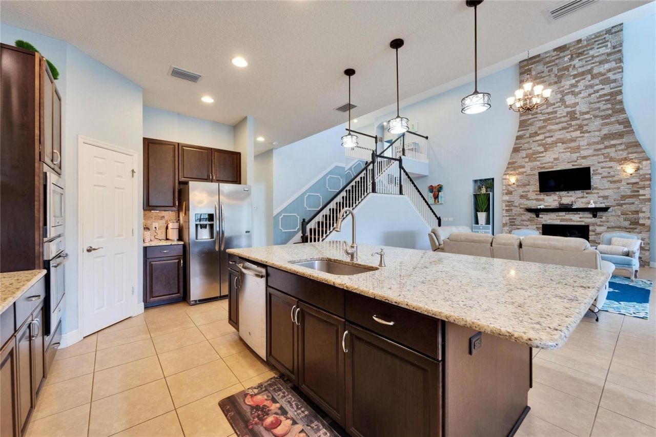 19300 Lonesome Pine Drive, Land O Lakes, FL 34638 Photo